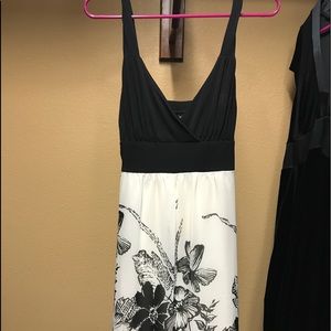 Women's short casual chic dress